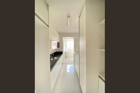 Apartamento para alugar com 82m², 3 quartos e 2 vagas Apartamento para alugar com 82m², 3 quartos e 2 vagasCozinha