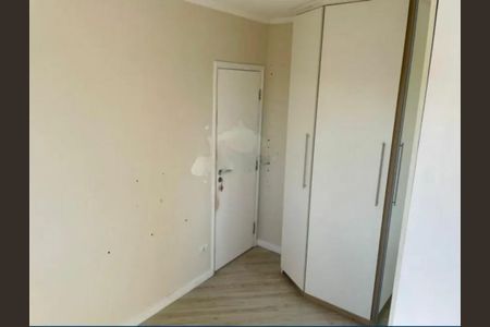 Casa à venda com 3 quartos, 158m² em Vila Carrão, São Paulo