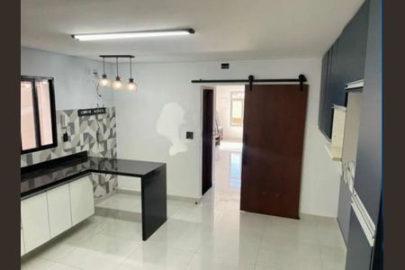 Casa à venda com 158m², 3 quartos e 3 vagas
