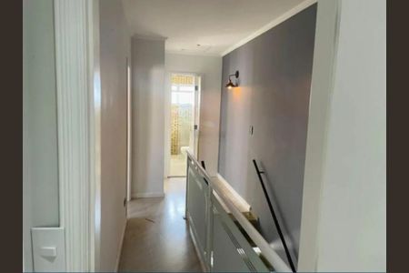 Casa à venda com 3 quartos, 158m² em Vila Carrão, São Paulo