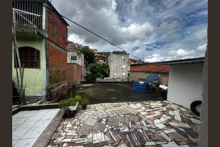 Casa à venda com 2 quartos, 313m² em Jardim California, Barueri