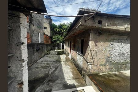 Casa à venda com 2 quartos, 313m² em Jardim California, Barueri