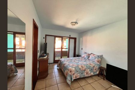 Casa à venda com 5 quartos, 156m² em Camboinhas, Niterói
