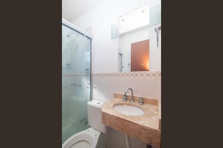 Casa para alugar com 100m², 2 quartos e 1 vagaBanheiro da suite