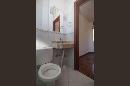 Casa para alugar com 100m², 2 quartos e 1 vagaBanheiro da suite