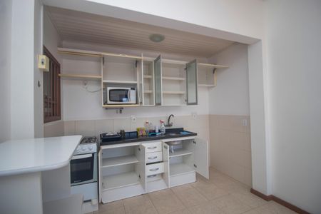 Casa para alugar com 100m², 2 quartos e 1 vagaSala/Cozinha