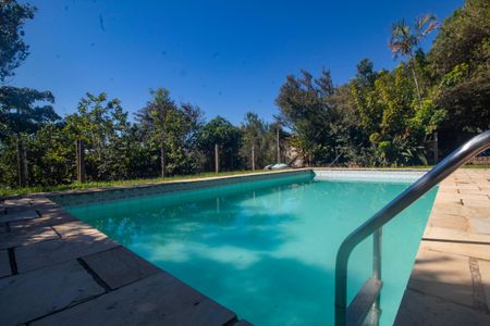 Casa para alugar com 100m², 2 quartos e 1 vagaQuintal/Piscina