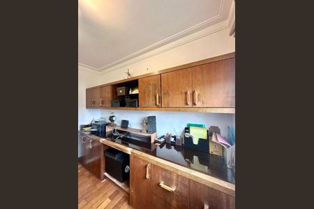 Apartamento à venda com 169m², 4 quartos e 3 vagas