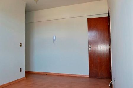 Apartamento à venda com 70m², 2 quartos e sem vaga