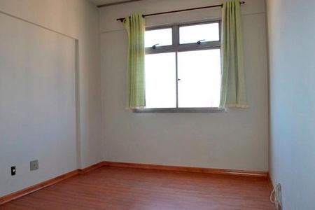 Apartamento à venda com 70m², 2 quartos e sem vaga