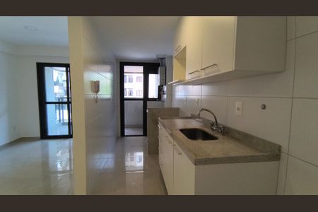 Apartamento à venda com 66m², 2 quartos e 1 vagaCozinha e Área de Serviço 