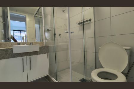 Apartamento à venda com 66m², 2 quartos e 1 vagaBanheiro Social 