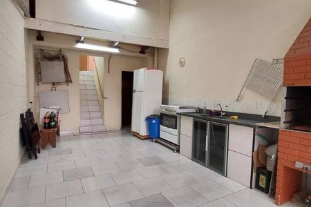 Casa à venda com 311m², 3 quartos e 2 vagas