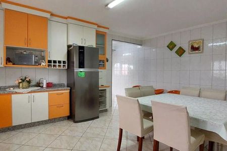 Casa à venda com 311m², 3 quartos e 2 vagas
