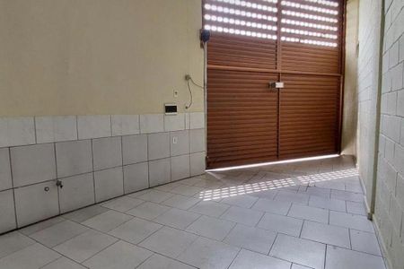 Casa à venda com 311m², 3 quartos e 2 vagas