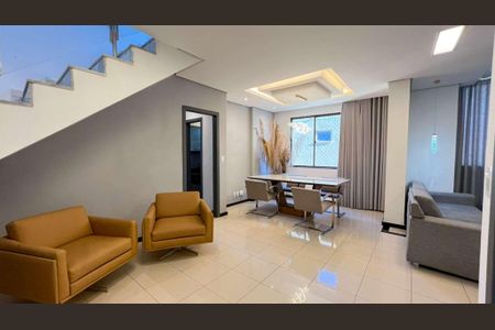 Apartamento à venda com 3 quartos, 175m² em Castelo, Belo Horizonte