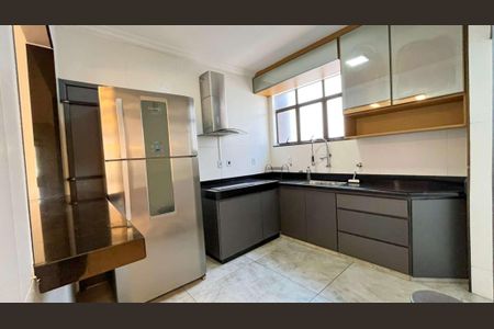 Apartamento à venda com 175m², 3 quartos e 2 vagas