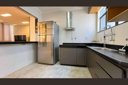 Apartamento à venda com 175m², 3 quartos e 2 vagas