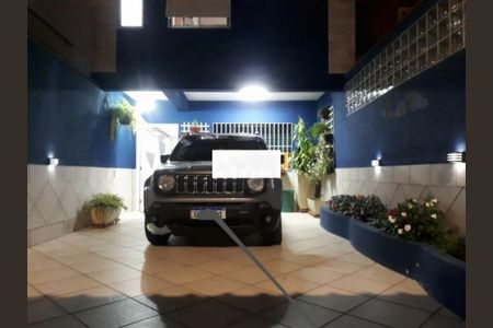 Casa à venda com 139m², 3 quartos e 4 vagas