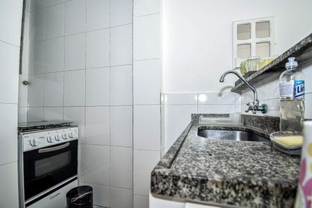 Apartamento à venda com 30m², 1 quarto e sem vaga