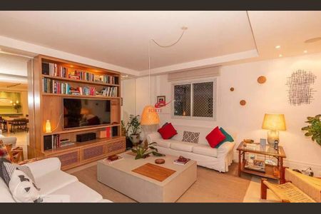 Apartamento à venda com 200m², 3 quartos e 2 vagas