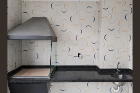 Apartamento à venda com 69m², 2 quartos e 1 vagaFoto 02