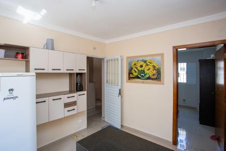 Casa à venda com 144m², 5 quartos e 3 vagasCozinha/Sala Casa 2
