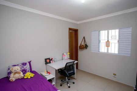 Casa à venda com 144m², 5 quartos e 3 vagasQuarto Suite Casa 2