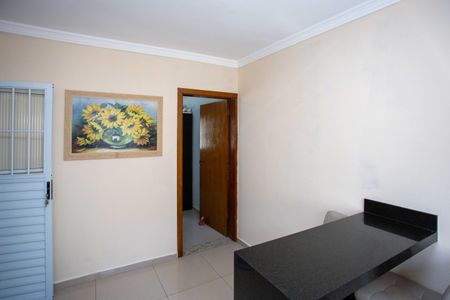 Casa à venda com 144m², 5 quartos e 3 vagasCozinha/Sala Casa 2