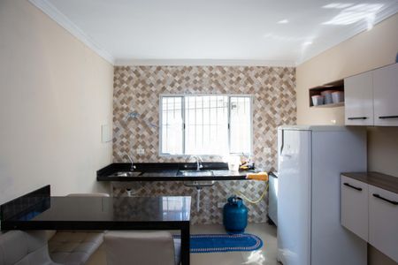 Casa à venda com 144m², 5 quartos e 3 vagasCozinha/Sala Casa 2