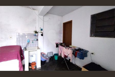 Casa à venda com 3 quartos, 125m² em Vila Carrão, São Paulo