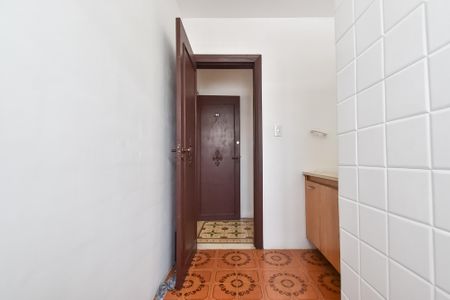 Banheiro de kitnet/studio para alugar com 1 quarto, 35m² em Cambuci, São Paulo