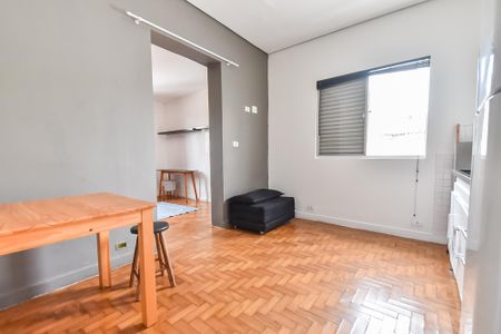 Cozinha de kitnet/studio para alugar com 1 quarto, 35m² em Cambuci, São Paulo
