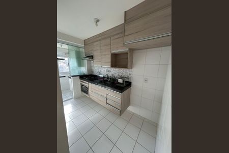 Cozinha de apartamento para alugar com 2 quartos, 56m² em Conjunto Residencial Flamboyant, São José dos Campos