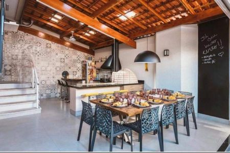 Casa à venda com 3 quartos, 310m² em Santa Terezinha, São Bernardo do Campo