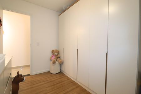 Apartamento à venda com 71m², 2 quartos e 2 vagasQuarto 2