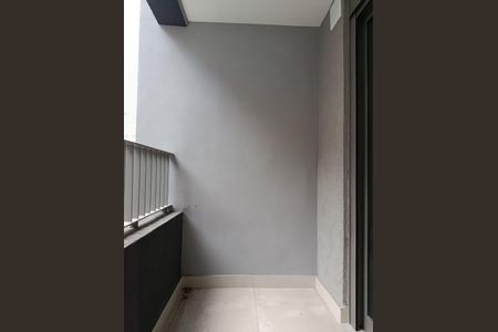 Studio à venda com 27m², 1 quarto e sem vagaVaranda