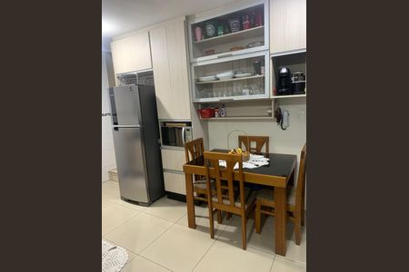 Cozinha de apartamento à venda com 2 quartos, 100m² em Parque Novo Oratório, Santo André