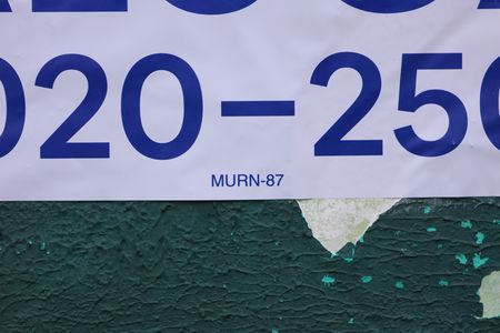 Apartamento para alugar com 50m², 2 quartos e 1 vagaPlaca instalada na fachada do condomínio - Código da placa: MURN-87