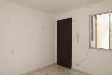 Sala de apartamento para alugar com 2 quartos, 50m² em Jardim Marilu, São Paulo