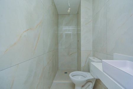 Apartamento para alugar com 34m², 3 quartos e sem vagaBanheiro