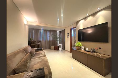 sala de apartamento para alugar com 3 quartos, 107m² em Indaiá, Belo Horizonte