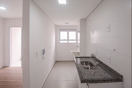 Apartamento à venda com 49m², 2 quartos e 1 vaga Apartamento à venda com 49m², 2 quartos e 1 vagaCozinha e Área de Serviço