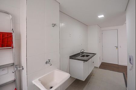 Apartamento à venda com 49m², 2 quartos e 1 vaga Apartamento à venda com 49m², 2 quartos e 1 vagaCozinha e Área de Serviço