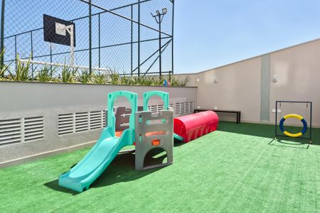 Apartamento à venda com 49m², 2 quartos e 1 vaga Apartamento à venda com 49m², 2 quartos e 1 vagaÁrea comum - Playground