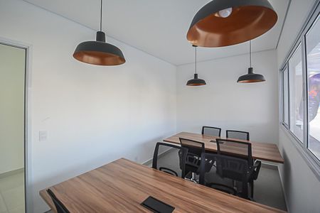 Apartamento à venda com 49m², 2 quartos e 1 vaga Apartamento à venda com 49m², 2 quartos e 1 vagaEscritório