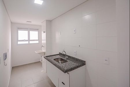 Apartamento à venda com 49m², 2 quartos e 1 vaga Apartamento à venda com 49m², 2 quartos e 1 vagaCozinha e Área de Serviço