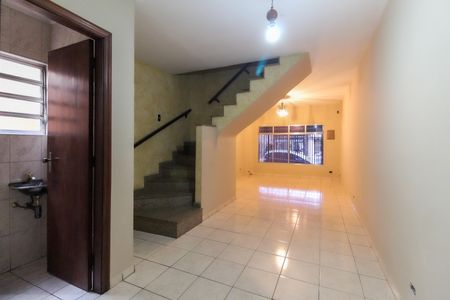Casa à venda com 114m², 3 quartos e 2 vagas Casa à venda com 114m², 3 quartos e 2 vagasSala