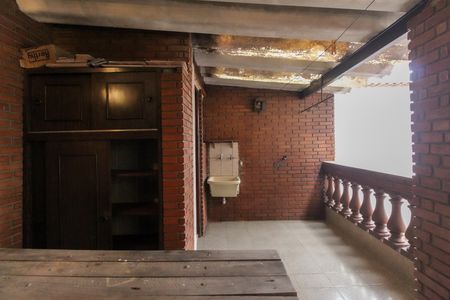 Casa à venda com 114m², 3 quartos e 2 vagas Casa à venda com 114m², 3 quartos e 2 vagasChurrasqueira
