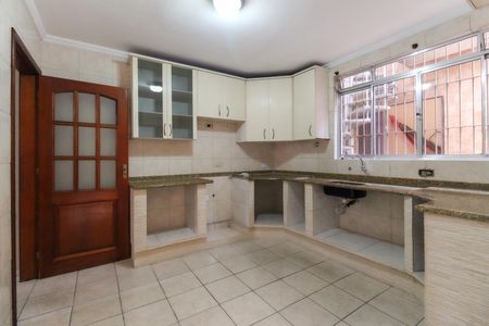 Casa à venda com 114m², 3 quartos e 2 vagas Casa à venda com 114m², 3 quartos e 2 vagasCozinha